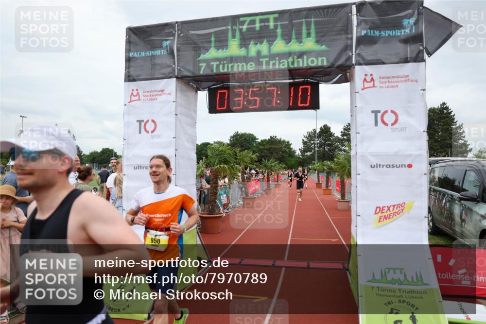 15.06.2025 - 7 Türme Triathlon Michael Strokosch http://msf.ph/oto/7970789 15.06.2025 13:57:09 Ziel 442, 505, 950, 1011, 1052, 1069 meine-sportfotos.de