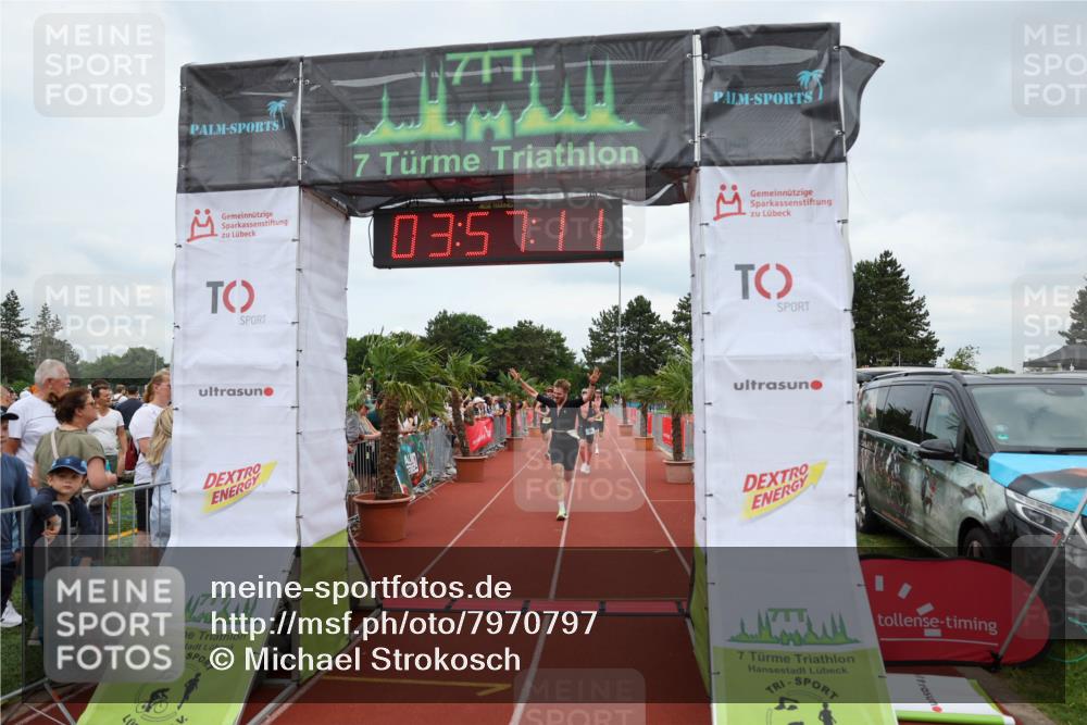 15.06.2025 - 7 Türme Triathlon Michael Strokosch http://msf.ph/oto/7970797 15.06.2025 13:57:11 Ziel 442, 505, 734, 950, 1011, 1052, 1069 meine-sportfotos.de