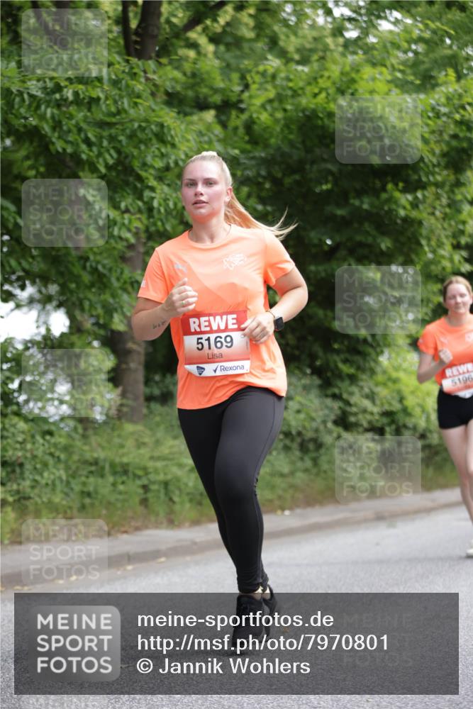 15.06.2025 - REWE Women's Run Jannik Wohlers http://msf.ph/oto/7970801 15.06.2025 10:05:56 Laufen 5169 meine-sportfotos.de