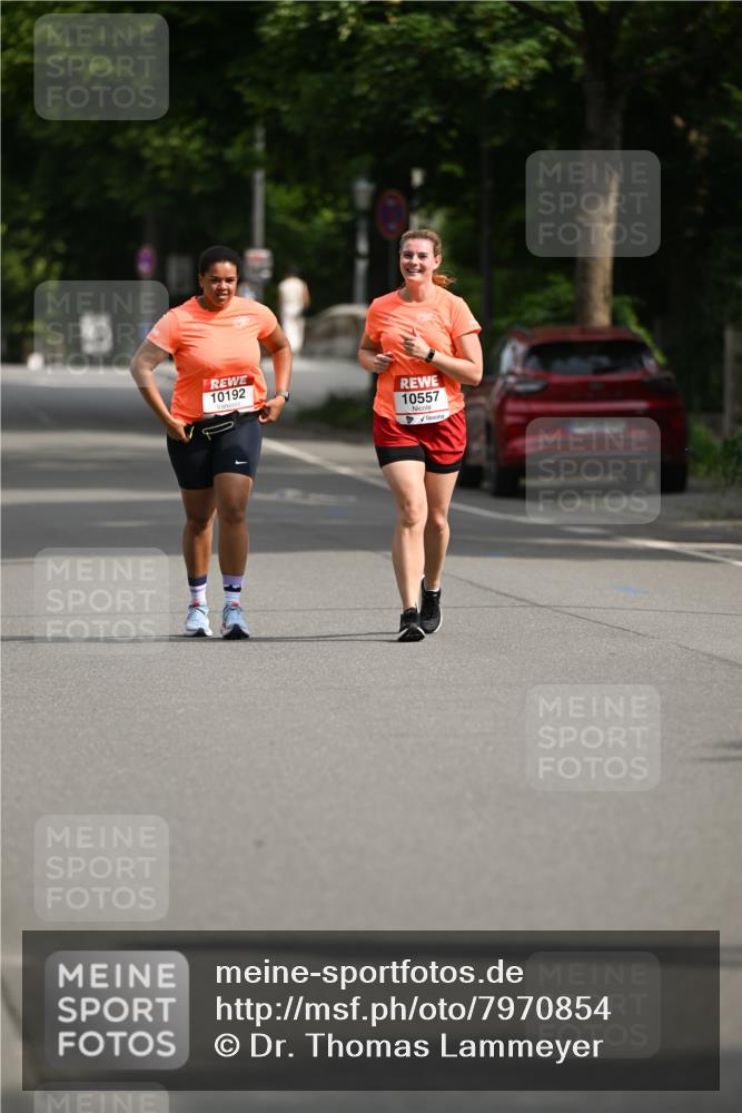 15.06.2025 - REWE Women's Run Dr. Thomas Lammeyer http://msf.ph/oto/7970854 15.06.2025 09:59:58 Laufen 10192, 10557 meine-sportfotos.de