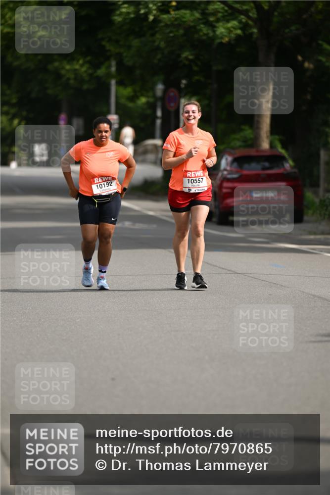 15.06.2025 - REWE Women's Run Dr. Thomas Lammeyer http://msf.ph/oto/7970865 15.06.2025 09:59:59 Laufen 10192, 10557 meine-sportfotos.de
