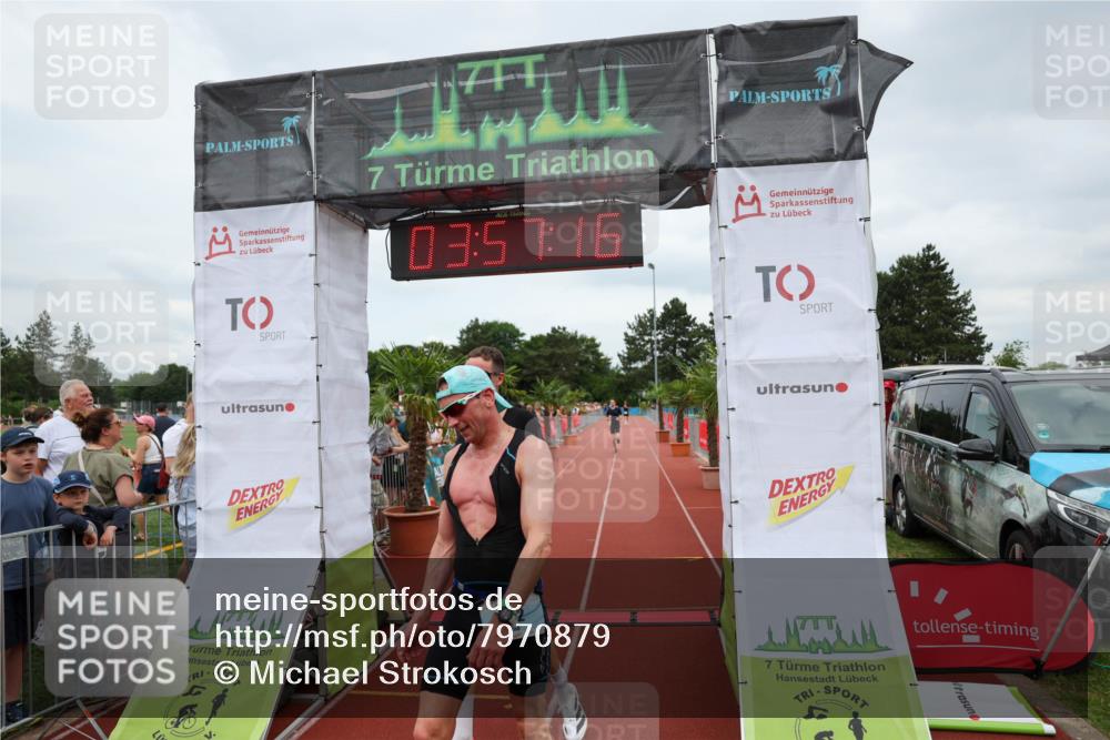 15.06.2025 - 7 Türme Triathlon Michael Strokosch http://msf.ph/oto/7970879 15.06.2025 13:57:16 Ziel 442, 734, 818, 950, 1011, 1069 meine-sportfotos.de