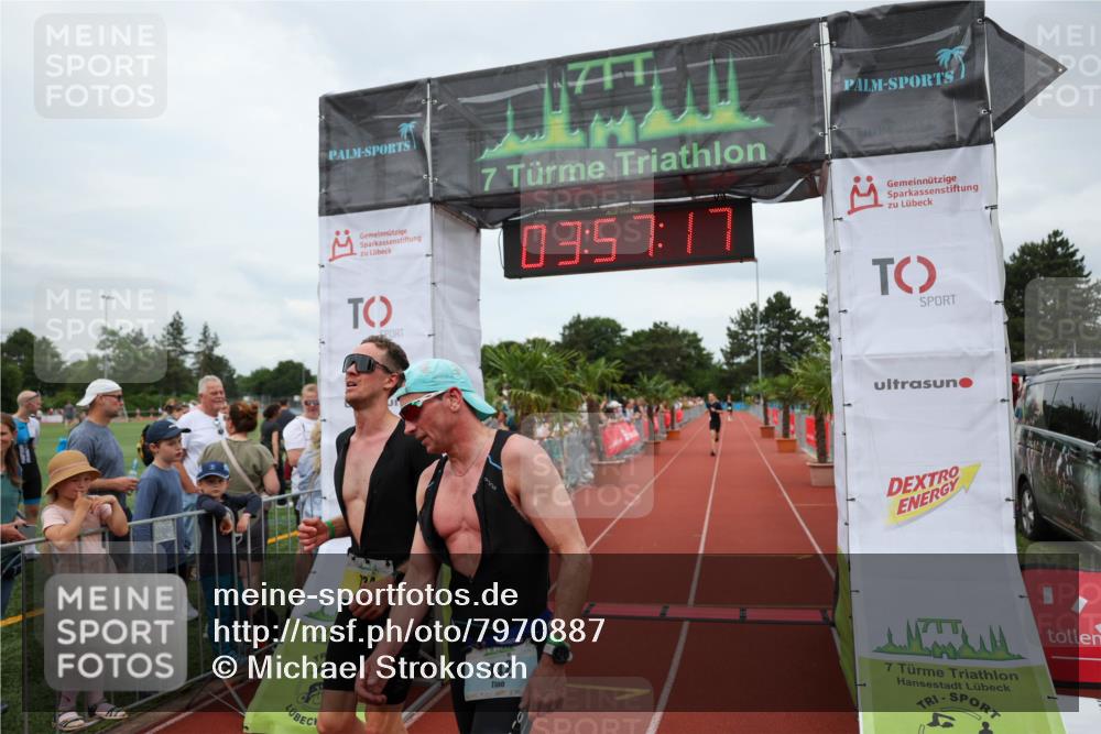 15.06.2025 - 7 Türme Triathlon Michael Strokosch http://msf.ph/oto/7970887 15.06.2025 13:57:16 Ziel 442, 734, 818, 950, 1011, 1069 meine-sportfotos.de