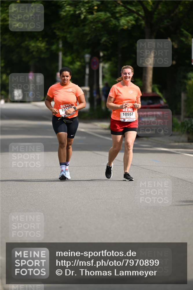 15.06.2025 - REWE Women's Run Dr. Thomas Lammeyer http://msf.ph/oto/7970899 15.06.2025 10:00:00 Laufen 10100, 10557 meine-sportfotos.de