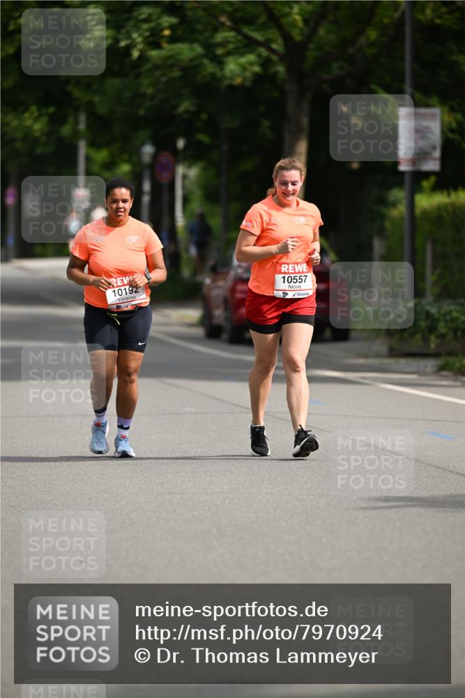 15.06.2025 - REWE Women's Run Dr. Thomas Lammeyer http://msf.ph/oto/7970924 15.06.2025 10:00:00 Laufen 10192, 10557 meine-sportfotos.de