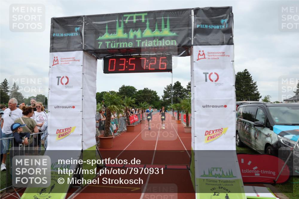 15.06.2025 - 7 Türme Triathlon Michael Strokosch http://msf.ph/oto/7970931 15.06.2025 13:57:26 Ziel 804, 818, 1004, 1153 meine-sportfotos.de