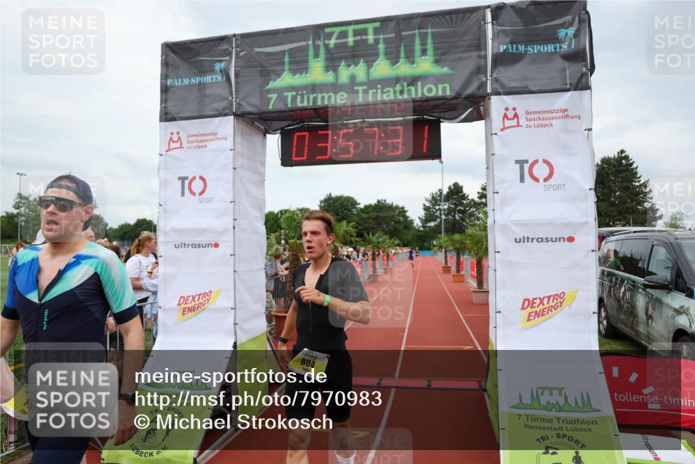 15.06.2025 - 7 Türme Triathlon Michael Strokosch http://msf.ph/oto/7970983 15.06.2025 13:57:31 Ziel 804, 1004, 1153 meine-sportfotos.de