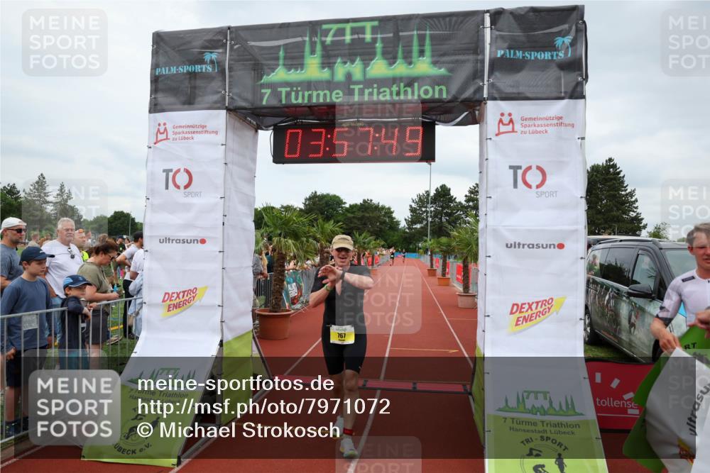 15.06.2025 - 7 Türme Triathlon Michael Strokosch http://msf.ph/oto/7971072 15.06.2025 13:57:48 Ziel 767 meine-sportfotos.de