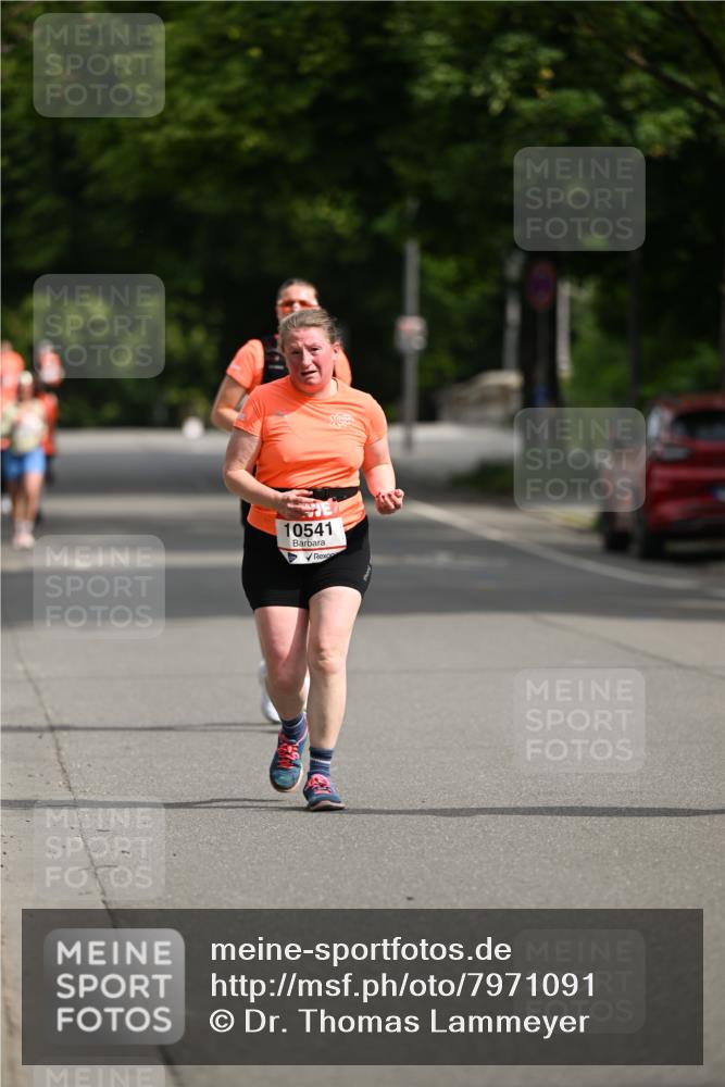 15.06.2025 - REWE Women's Run Dr. Thomas Lammeyer http://msf.ph/oto/7971091 15.06.2025 10:00:15 Laufen 10541 meine-sportfotos.de