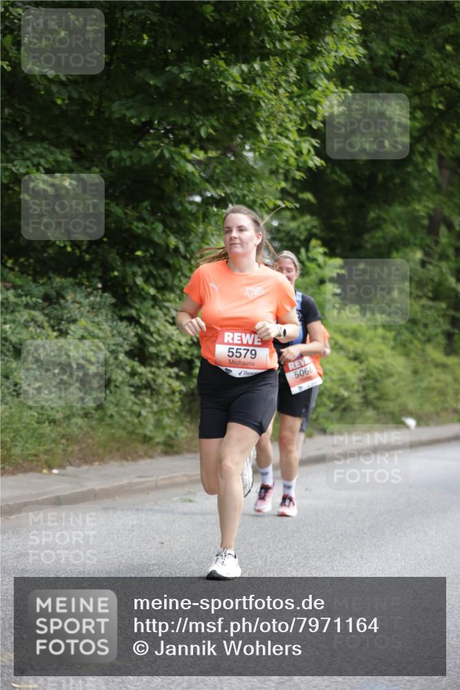 15.06.2025 - REWE Women's Run Jannik Wohlers http://msf.ph/oto/7971164 15.06.2025 10:06:20 Laufen 5579, 5068, 4 meine-sportfotos.de