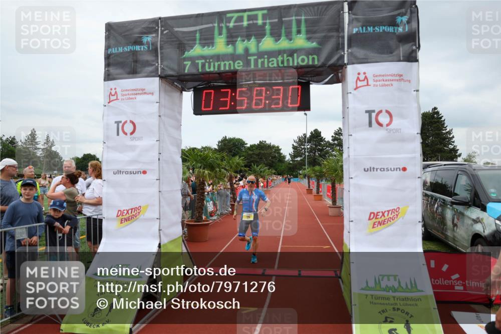 15.06.2025 - 7 Türme Triathlon Michael Strokosch http://msf.ph/oto/7971276 15.06.2025 13:58:30 Ziel 776, 851, 973 meine-sportfotos.de