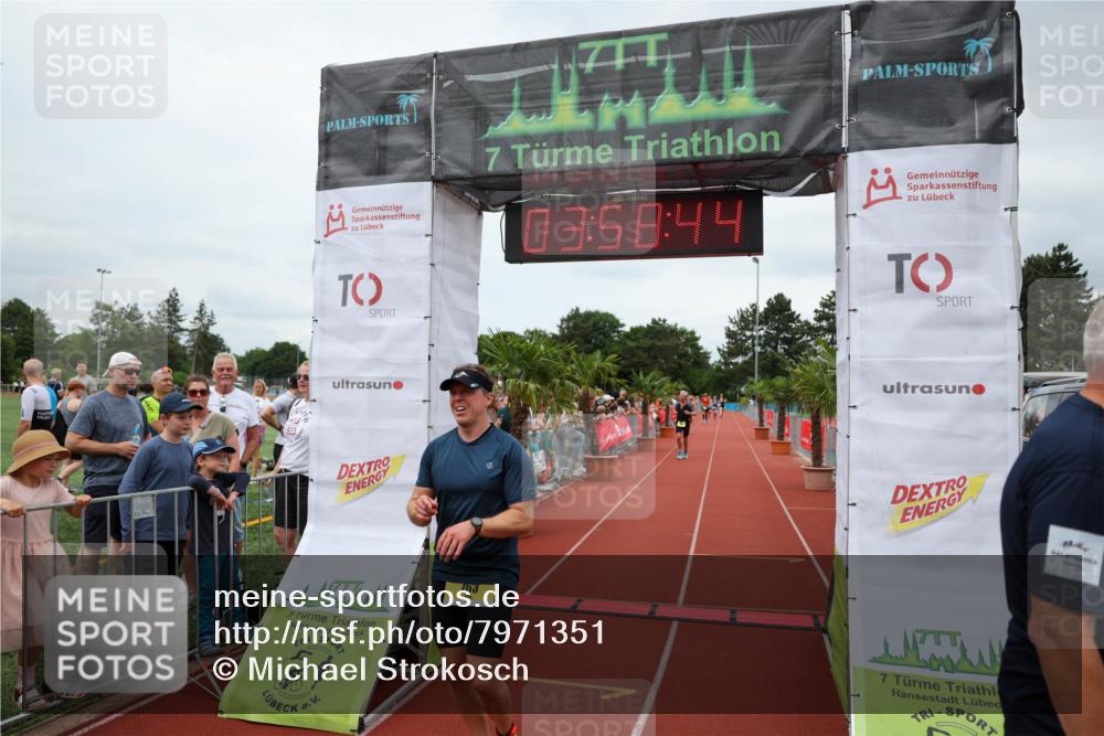 15.06.2025 - 7 Türme Triathlon Michael Strokosch http://msf.ph/oto/7971351 15.06.2025 13:58:44 Ziel 414, 763, 805 meine-sportfotos.de