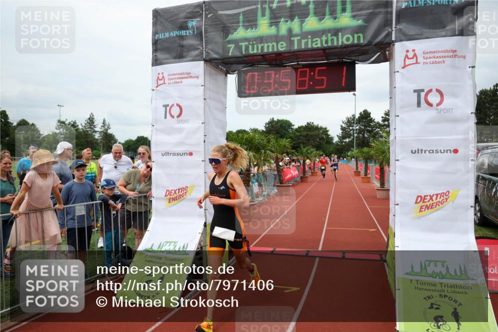 15.06.2025 - 7 Türme Triathlon Michael Strokosch http://msf.ph/oto/7971406 15.06.2025 13:58:51 Ziel 191, 805, 1111 meine-sportfotos.de