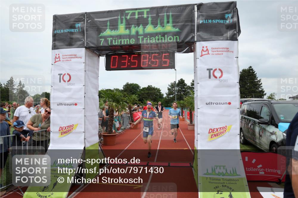15.06.2025 - 7 Türme Triathlon Michael Strokosch http://msf.ph/oto/7971430 15.06.2025 13:58:55 Ziel 191, 738, 805, 1103, 1111, 1198 meine-sportfotos.de