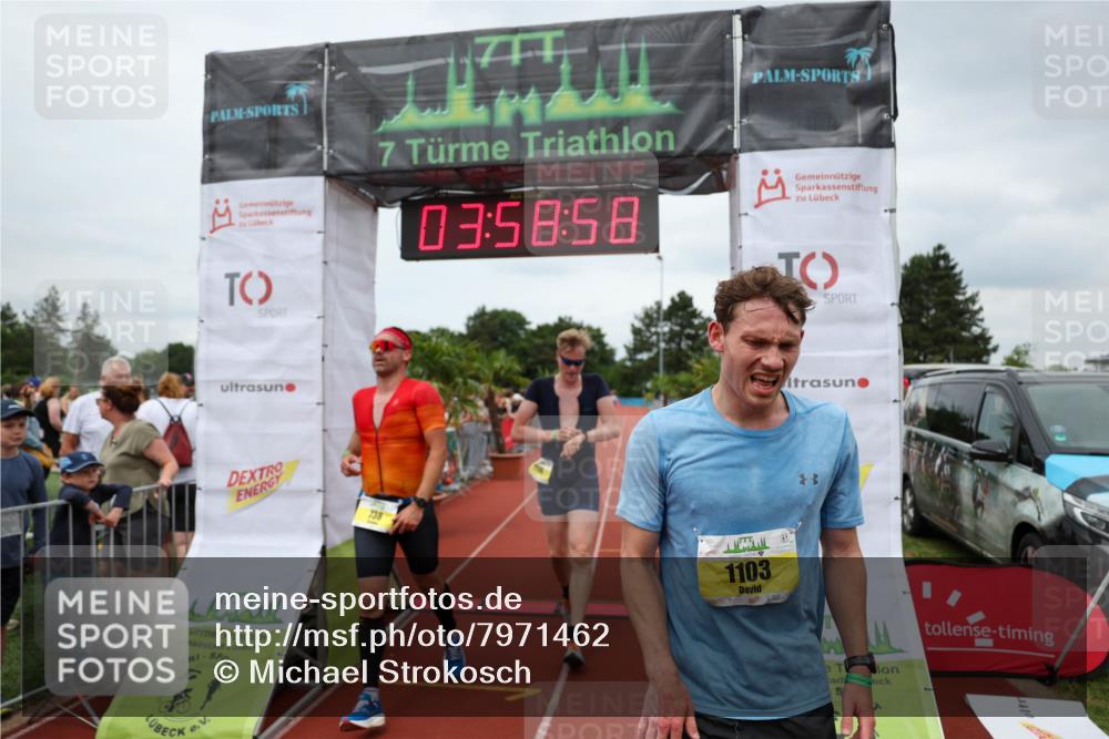15.06.2025 - 7 Türme Triathlon Michael Strokosch http://msf.ph/oto/7971462 15.06.2025 13:58:57 Ziel 191, 738, 1103, 1111, 1198 meine-sportfotos.de
