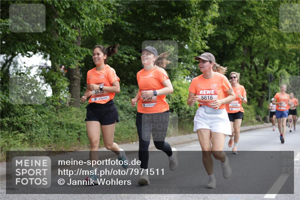 15.06.2025 - REWE Women's Run Jannik Wohlers http://msf.ph/oto/7971511 15.06.2025 10:06:30 Laufen 5635, 5616, 5566, 5200 meine-sportfotos.de