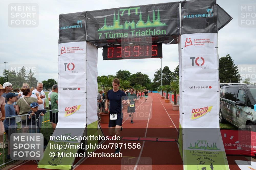15.06.2025 - 7 Türme Triathlon Michael Strokosch http://msf.ph/oto/7971556 15.06.2025 13:59:15 Ziel 157, 1019, 1167 meine-sportfotos.de