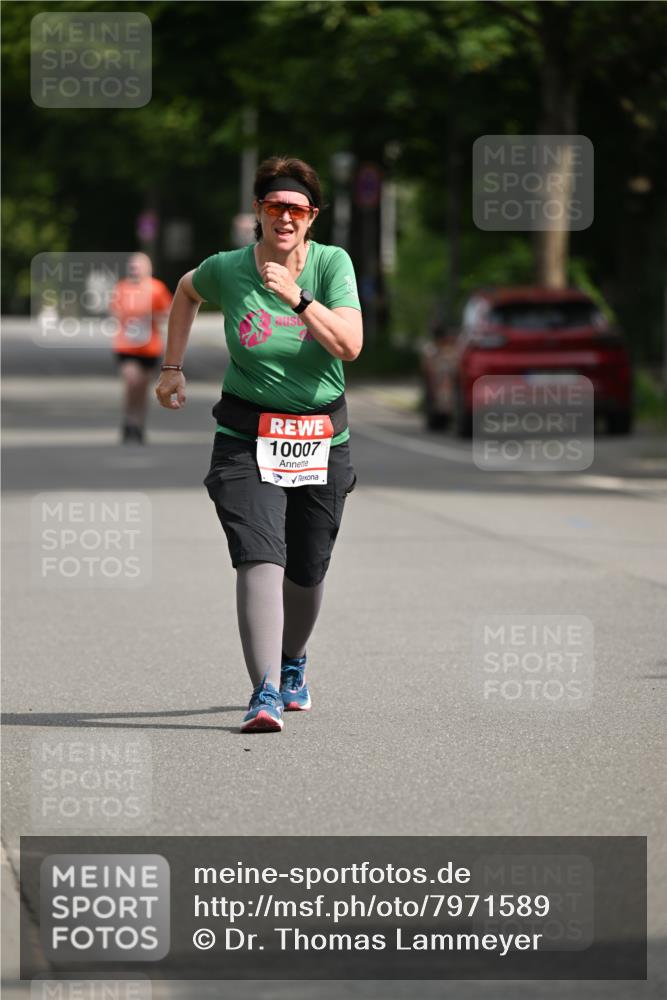 15.06.2025 - REWE Women's Run Dr. Thomas Lammeyer http://msf.ph/oto/7971589 15.06.2025 10:00:46 Laufen 10007 meine-sportfotos.de