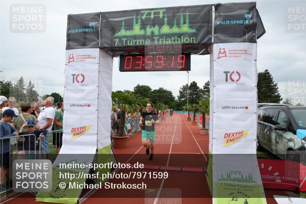 15.06.2025 - 7 Türme Triathlon Michael Strokosch http://msf.ph/oto/7971599 15.06.2025 13:59:19 Ziel 157, 708, 1019, 1167 meine-sportfotos.de