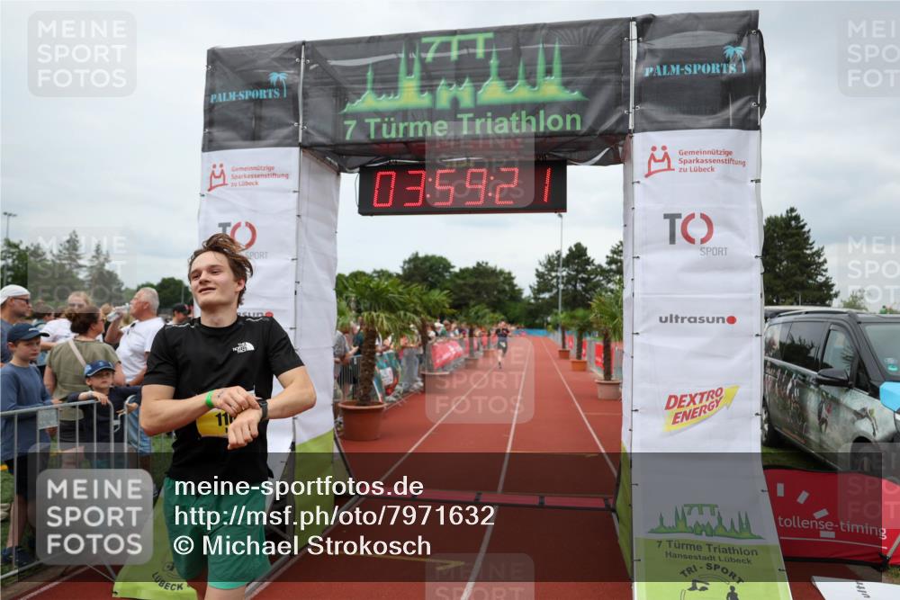15.06.2025 - 7 Türme Triathlon Michael Strokosch http://msf.ph/oto/7971632 15.06.2025 13:59:20 Ziel 157, 708, 1019, 1167 meine-sportfotos.de