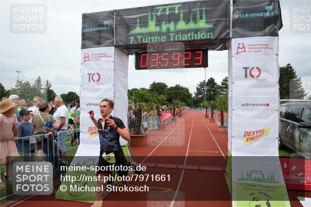 15.06.2025 - 7 Türme Triathlon Michael Strokosch http://msf.ph/oto/7971661 15.06.2025 13:59:23 Ziel 708, 1019, 1167 meine-sportfotos.de