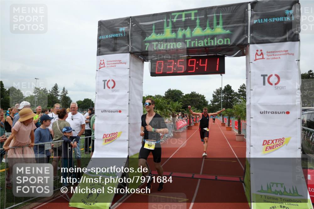 15.06.2025 - 7 Türme Triathlon Michael Strokosch http://msf.ph/oto/7971684 15.06.2025 13:59:40 Ziel 952, 1075 meine-sportfotos.de