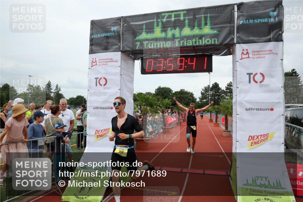 15.06.2025 - 7 Türme Triathlon Michael Strokosch http://msf.ph/oto/7971689 15.06.2025 13:59:41 Ziel 792, 952, 1075 meine-sportfotos.de