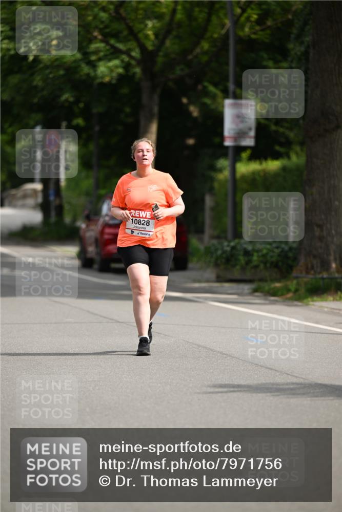 15.06.2025 - REWE Women's Run Dr. Thomas Lammeyer http://msf.ph/oto/7971756 15.06.2025 10:00:58 Laufen 10828 meine-sportfotos.de