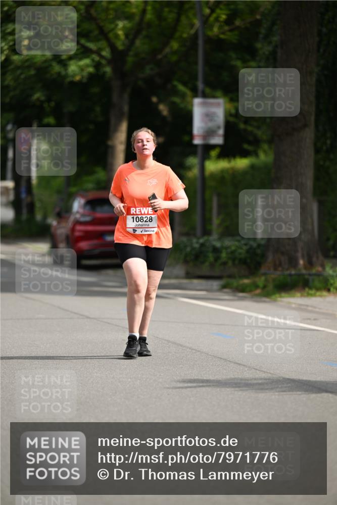 15.06.2025 - REWE Women's Run Dr. Thomas Lammeyer http://msf.ph/oto/7971776 15.06.2025 10:00:59 Laufen 10828 meine-sportfotos.de