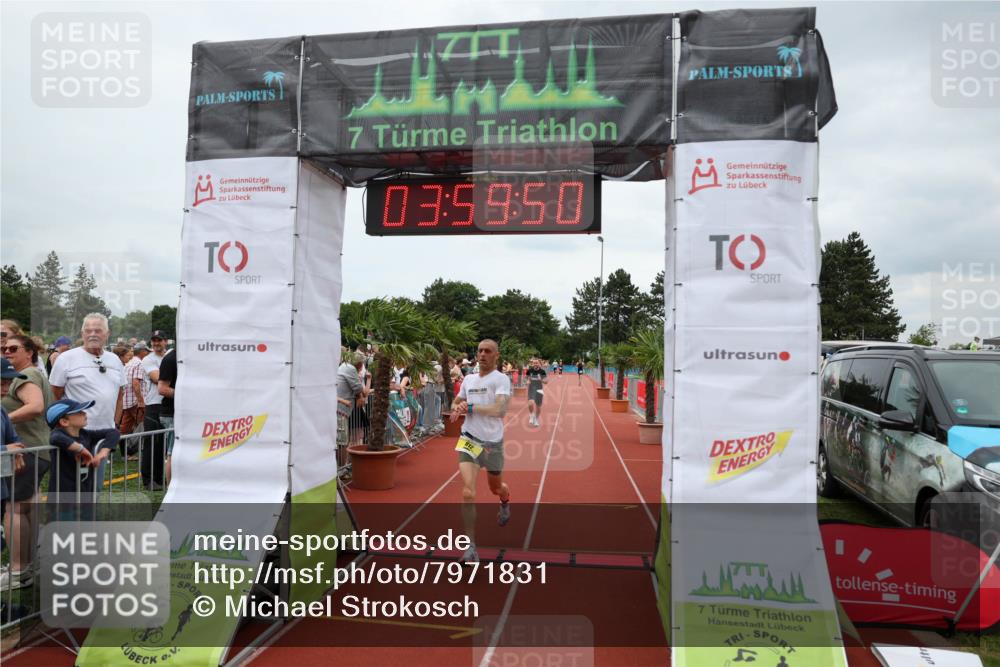 15.06.2025 - 7 Türme Triathlon Michael Strokosch http://msf.ph/oto/7971831 15.06.2025 13:59:50 Ziel 611, 775, 792, 812, 1193 meine-sportfotos.de
