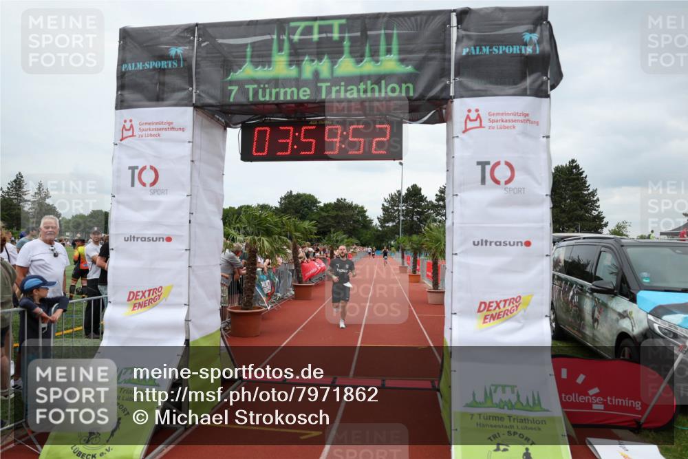 15.06.2025 - 7 Türme Triathlon Michael Strokosch http://msf.ph/oto/7971862 15.06.2025 13:59:52 Ziel 611, 775, 792, 812, 1193 meine-sportfotos.de