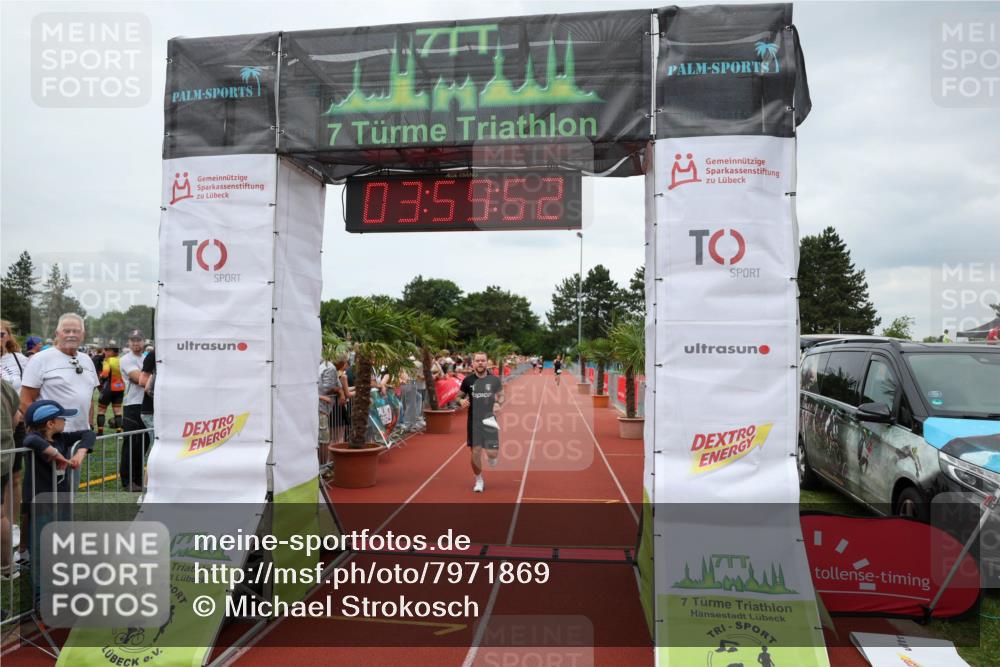 15.06.2025 - 7 Türme Triathlon Michael Strokosch http://msf.ph/oto/7971869 15.06.2025 13:59:52 Ziel 611, 775, 792, 812, 1193 meine-sportfotos.de
