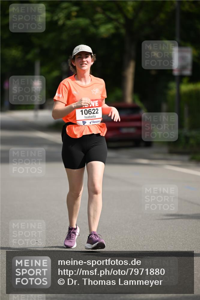 15.06.2025 - REWE Women's Run Dr. Thomas Lammeyer http://msf.ph/oto/7971880 15.06.2025 10:01:02 Laufen 10622 meine-sportfotos.de