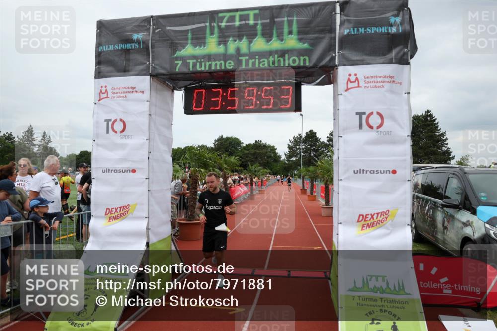 15.06.2025 - 7 Türme Triathlon Michael Strokosch http://msf.ph/oto/7971881 15.06.2025 13:59:53 Ziel 611, 775, 792, 812, 1193 meine-sportfotos.de