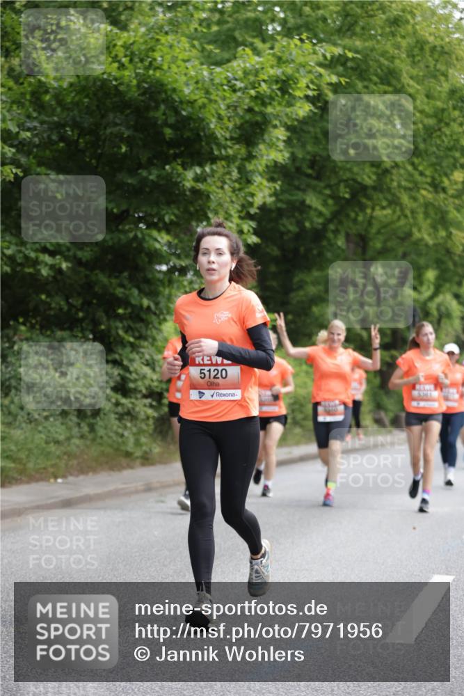15.06.2025 - REWE Women's Run Jannik Wohlers http://msf.ph/oto/7971956 15.06.2025 10:06:43 Laufen 5120, 5361 meine-sportfotos.de