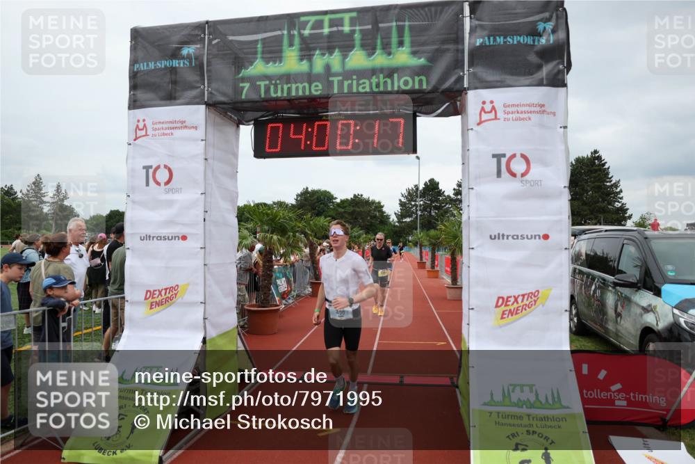 15.06.2025 - 7 Türme Triathlon Michael Strokosch http://msf.ph/oto/7971995 15.06.2025 14:00:16 Ziel 496, 551, 938 meine-sportfotos.de