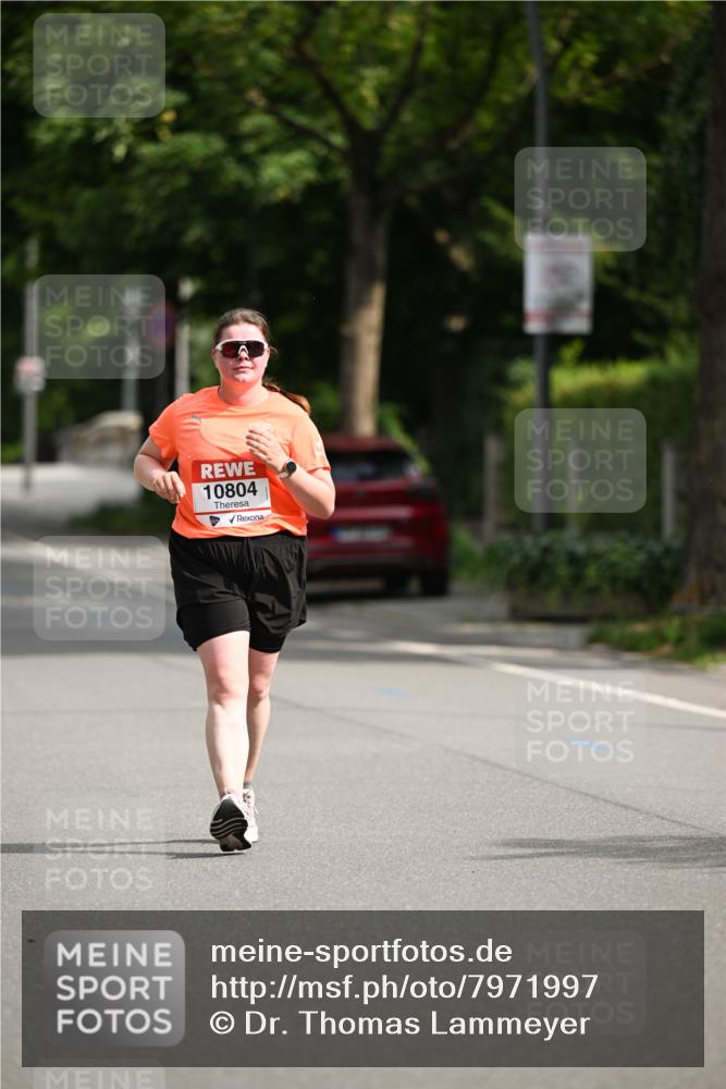 15.06.2025 - REWE Women's Run Dr. Thomas Lammeyer http://msf.ph/oto/7971997 15.06.2025 10:01:11 Laufen 10804 meine-sportfotos.de