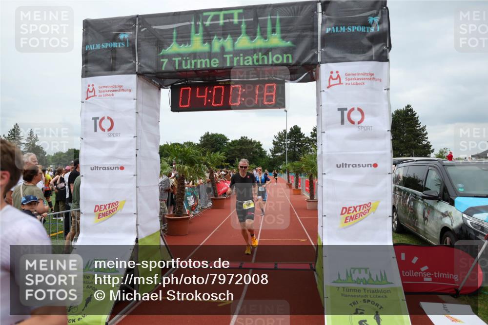 15.06.2025 - 7 Türme Triathlon Michael Strokosch http://msf.ph/oto/7972008 15.06.2025 14:00:17 Ziel 496, 551, 938 meine-sportfotos.de