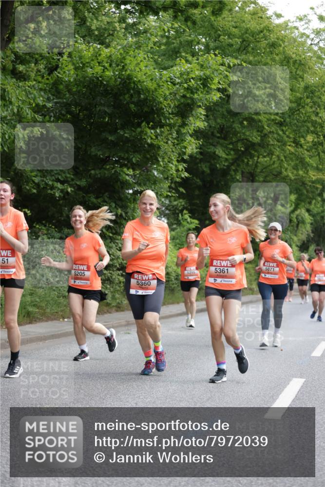 15.06.2025 - REWE Women's Run Jannik Wohlers http://msf.ph/oto/7972039 15.06.2025 10:06:46 Laufen 51, 5205, 5360, 5361, 5071 meine-sportfotos.de