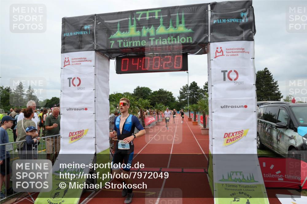 15.06.2025 - 7 Türme Triathlon Michael Strokosch http://msf.ph/oto/7972049 15.06.2025 14:00:19 Ziel 496, 551, 938, 942, 1073 meine-sportfotos.de