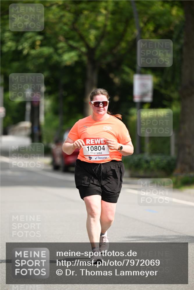 15.06.2025 - REWE Women's Run Dr. Thomas Lammeyer http://msf.ph/oto/7972069 15.06.2025 10:01:13 Laufen 10804 meine-sportfotos.de