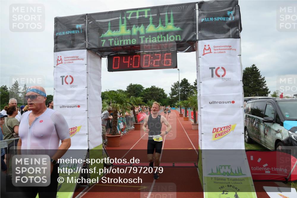 15.06.2025 - 7 Türme Triathlon Michael Strokosch http://msf.ph/oto/7972079 15.06.2025 14:00:25 Ziel 551, 739, 938, 942, 1073 meine-sportfotos.de
