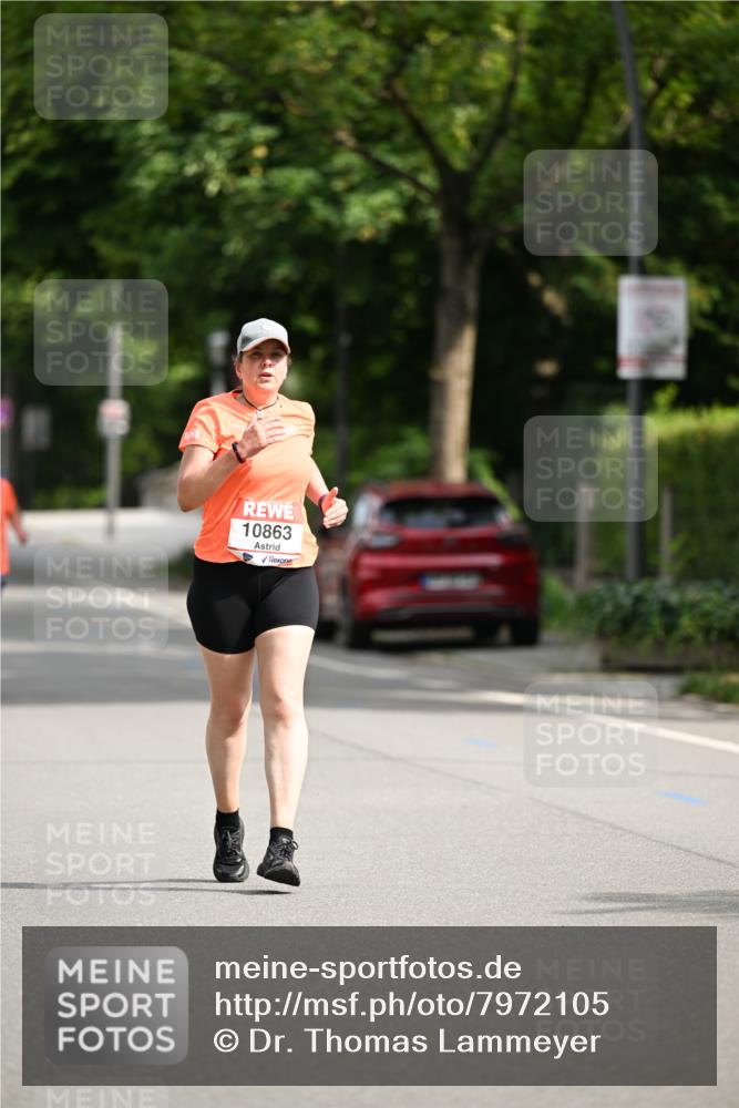 15.06.2025 - REWE Women's Run Dr. Thomas Lammeyer http://msf.ph/oto/7972105 15.06.2025 10:01:23 Laufen 10863 meine-sportfotos.de
