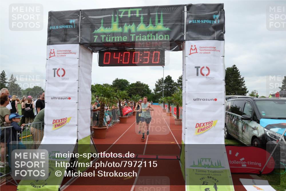 15.06.2025 - 7 Türme Triathlon Michael Strokosch http://msf.ph/oto/7972115 15.06.2025 14:00:30 Ziel 739, 942, 1073, 1132, 1143 meine-sportfotos.de