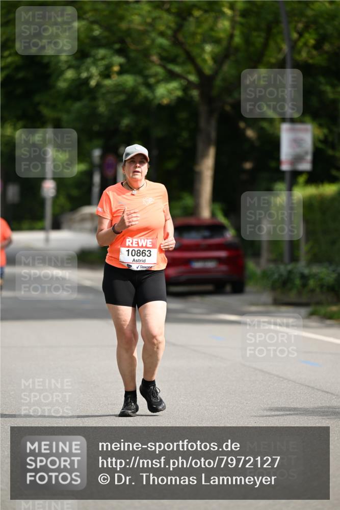 15.06.2025 - REWE Women's Run Dr. Thomas Lammeyer http://msf.ph/oto/7972127 15.06.2025 10:01:24 Laufen 10863 meine-sportfotos.de