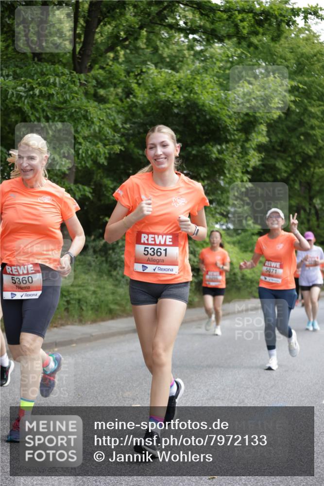 15.06.2025 - REWE Women's Run Jannik Wohlers http://msf.ph/oto/7972133 15.06.2025 10:06:47 Laufen 5360, 5361, 5071 meine-sportfotos.de