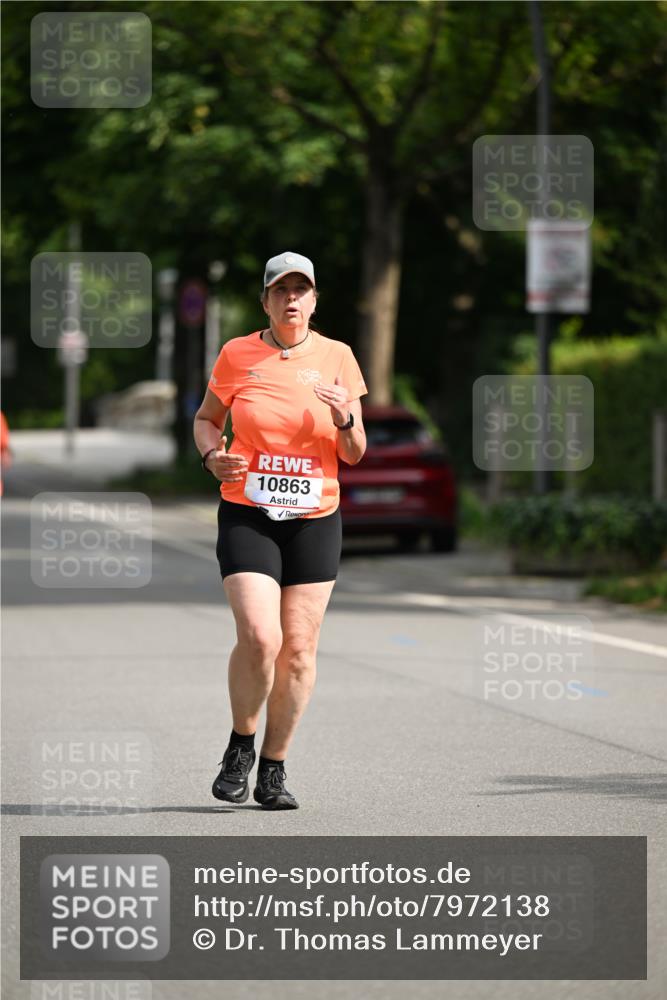 15.06.2025 - REWE Women's Run Dr. Thomas Lammeyer http://msf.ph/oto/7972138 15.06.2025 10:01:24 Laufen 10863 meine-sportfotos.de