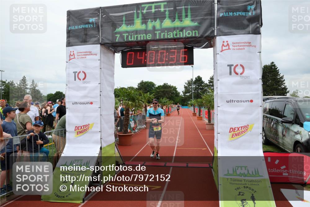 15.06.2025 - 7 Türme Triathlon Michael Strokosch http://msf.ph/oto/7972152 15.06.2025 14:00:36 Ziel 986, 1132, 1143 meine-sportfotos.de