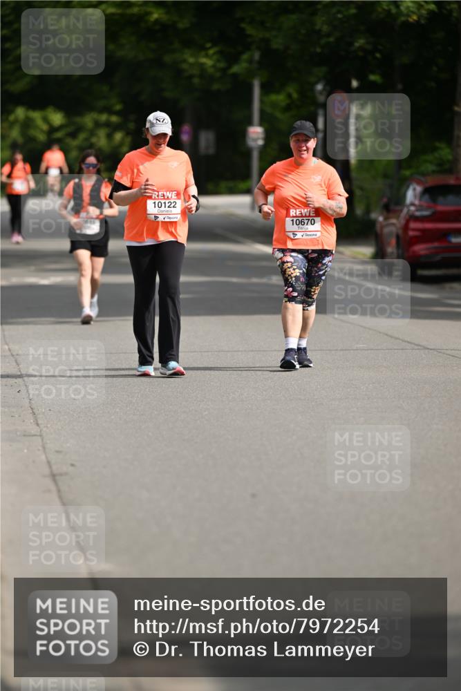 15.06.2025 - REWE Women's Run Dr. Thomas Lammeyer http://msf.ph/oto/7972254 15.06.2025 10:01:30 Laufen 10122, 10670 meine-sportfotos.de