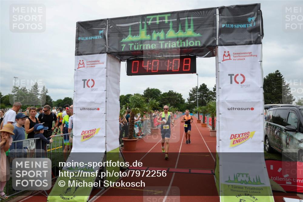 15.06.2025 - 7 Türme Triathlon Michael Strokosch http://msf.ph/oto/7972256 15.06.2025 14:01:08 Ziel 523, 774, 992, 1166 meine-sportfotos.de